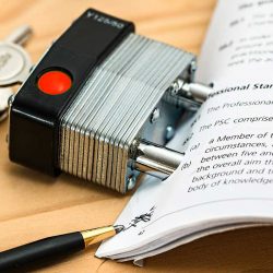 Comment procéder à une revue juridique de la cible ?